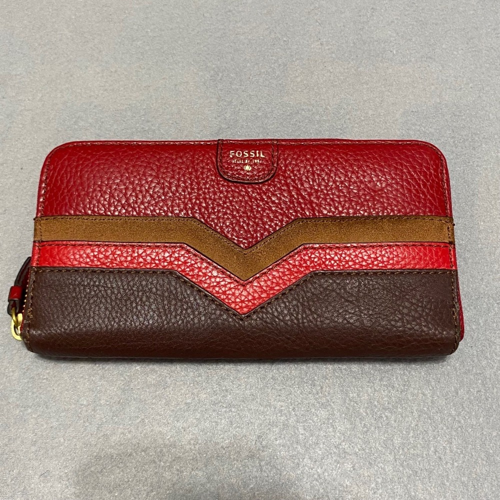 Fossil Logan Zip Around Clutch Wallet Red Brown Leather Chevron Colorblock